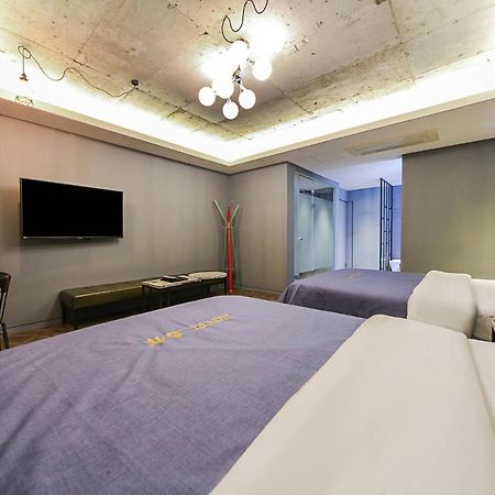 Hotel Myeongjak Chuncheon Εξωτερικό φωτογραφία