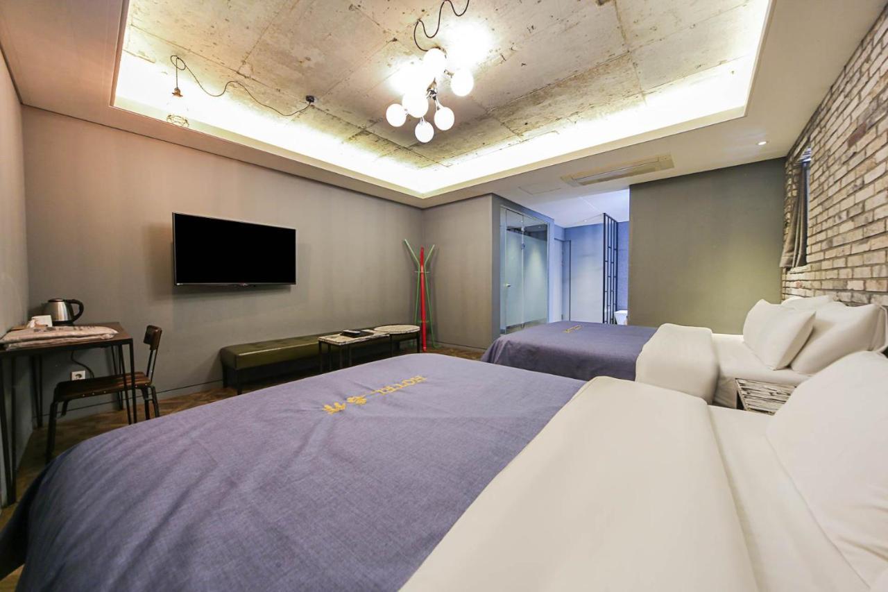 Hotel Myeongjak Chuncheon Εξωτερικό φωτογραφία