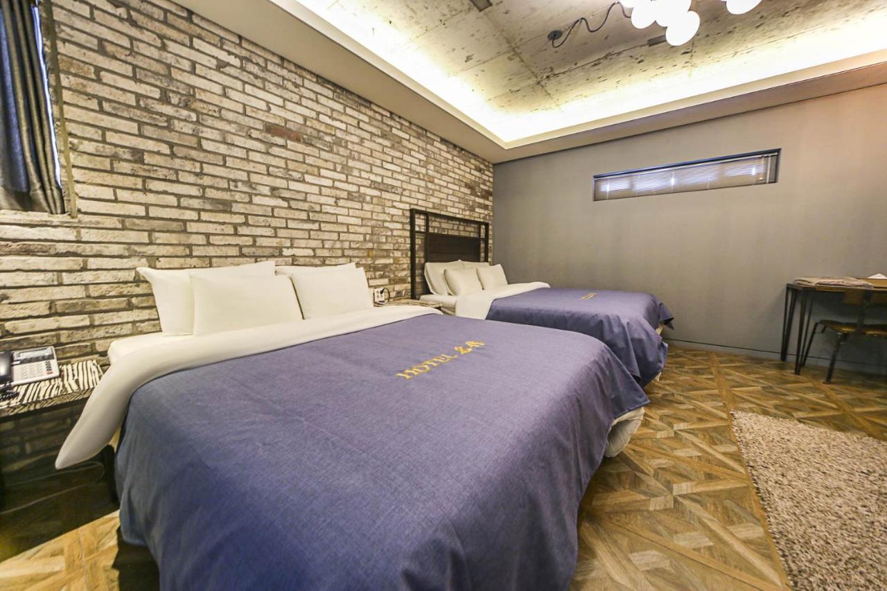 Hotel Myeongjak Chuncheon Εξωτερικό φωτογραφία