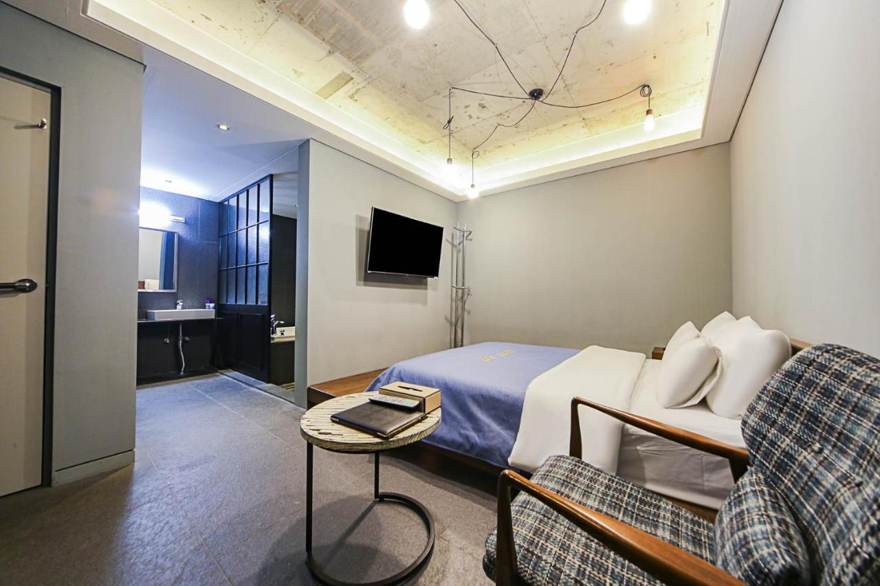 Hotel Myeongjak Chuncheon Εξωτερικό φωτογραφία